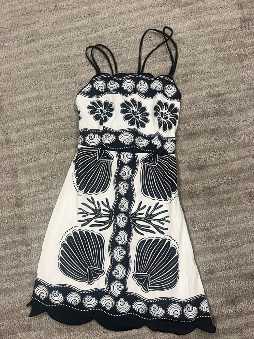 Commense Black & White Shell-Print Strappy Mini Dress New With Tags - Picture 6 of 8